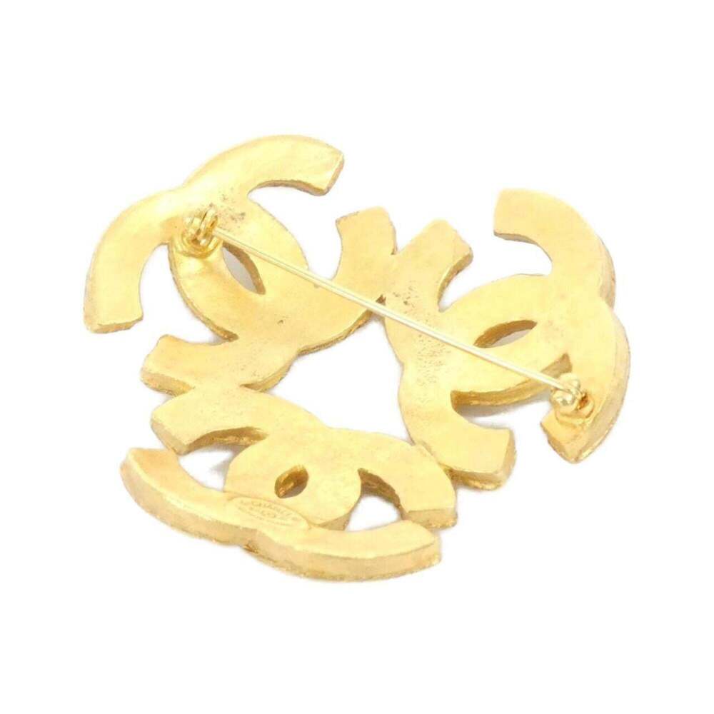 CHANEL Gold Brooch - Picture 2 of 3